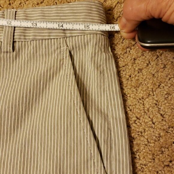 Theory Bermuda shorts striped size 6 - Picture 7 of 7